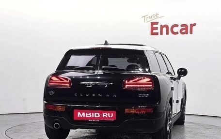 MINI Clubman, 2022 год, 1 650 000 рублей, 4 фотография
