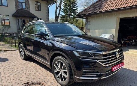 Volkswagen Touareg III, 2019 год, 5 490 000 рублей, 1 фотография