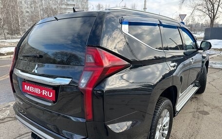 Mitsubishi Pajero Sport III рестайлинг, 2021 год, 3 250 000 рублей, 6 фотография