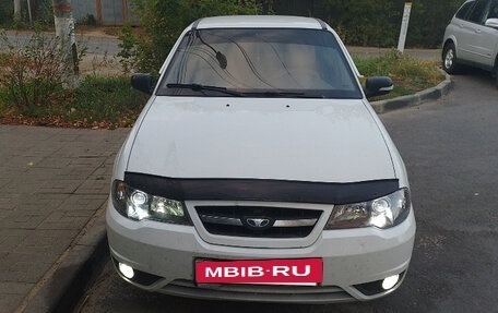 Daewoo Nexia I рестайлинг, 2014 год, 350 000 рублей, 2 фотография