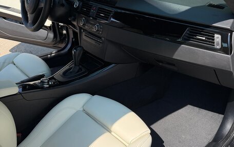 BMW 3 серия, 2010 год, 1 950 000 рублей, 17 фотография