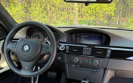 BMW 3 серия, 2010 год, 1 950 000 рублей, 18 фотография