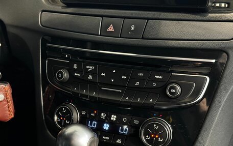 Peugeot 508 II, 2012 год, 899 000 рублей, 11 фотография