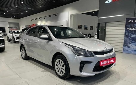 KIA Rio IV, 2018 год, 1 050 000 рублей, 3 фотография