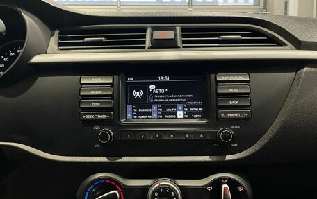 KIA Rio IV, 2018 год, 1 050 000 рублей, 14 фотография