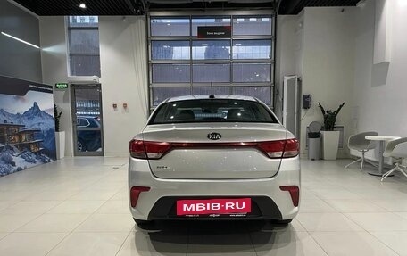 KIA Rio IV, 2018 год, 1 050 000 рублей, 5 фотография