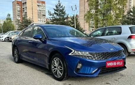 KIA K5, 2020 год, 2 350 000 рублей, 3 фотография