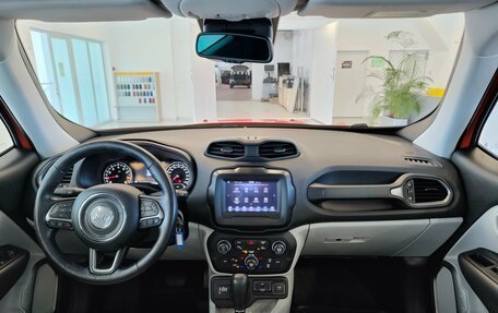Jeep Renegade I рестайлинг, 2018 год, 1 845 000 рублей, 9 фотография