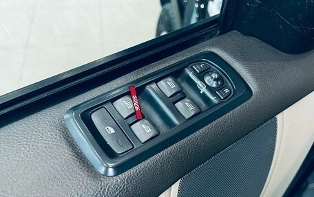 Land Rover Discovery IV, 2014 год, 1 750 000 рублей, 10 фотография