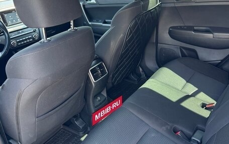 KIA Sportage IV рестайлинг, 2019 год, 2 750 000 рублей, 28 фотография
