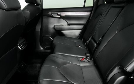 Toyota Highlander, 2026 год, 6 200 000 рублей, 10 фотография