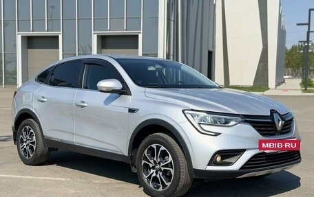 Renault Arkana I, 2020 год, 1 690 000 рублей, 7 фотография