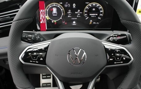 Volkswagen Tiguan, 2026 год, 4 650 000 рублей, 13 фотография