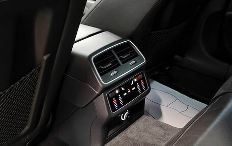 Audi A6, 2018 год, 3 890 000 рублей, 15 фотография