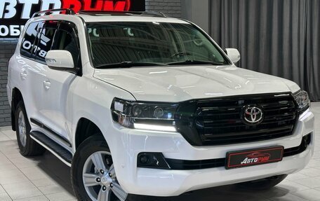 Toyota Land Cruiser 200, 2010 год, 3 400 000 рублей, 5 фотография
