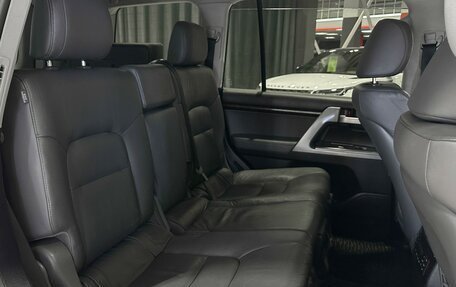 Toyota Land Cruiser 200, 2010 год, 3 400 000 рублей, 16 фотография