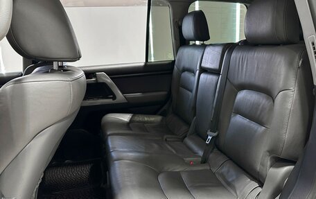 Toyota Land Cruiser 200, 2010 год, 3 400 000 рублей, 12 фотография