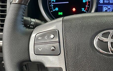 Toyota Land Cruiser 200, 2010 год, 3 400 000 рублей, 21 фотография