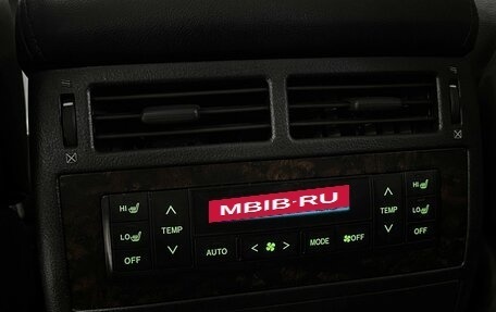 Toyota Land Cruiser 200, 2010 год, 3 400 000 рублей, 29 фотография