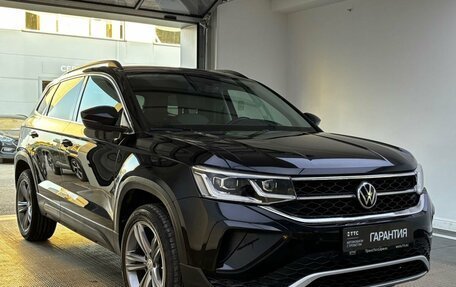 Volkswagen Taos, 2022 год, 2 650 000 рублей, 3 фотография