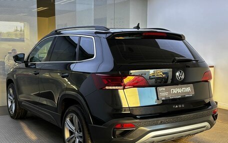 Volkswagen Taos, 2022 год, 2 650 000 рублей, 8 фотография