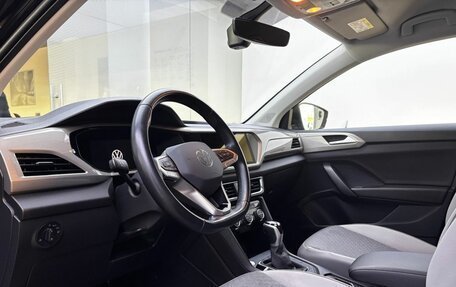 Volkswagen Taos, 2022 год, 2 650 000 рублей, 20 фотография