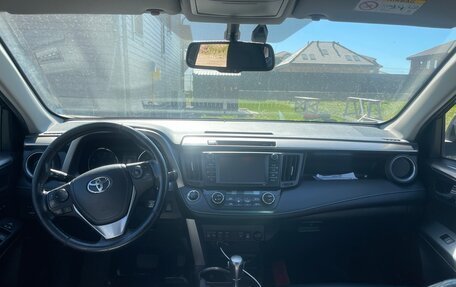 Toyota RAV4, 2017 год, 2 200 000 рублей, 5 фотография