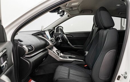Mitsubishi Eclipse Cross, 2018 год, 2 200 000 рублей, 6 фотография
