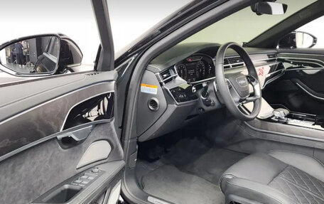 Audi A8, 2025 год, 13 850 000 рублей, 10 фотография