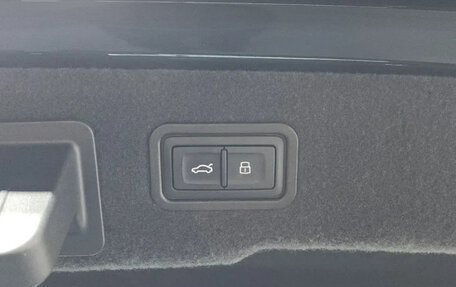 Audi A8, 2025 год, 13 850 000 рублей, 20 фотография