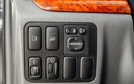 Toyota Land Cruiser Prado 120 рестайлинг, 2006 год, 2 075 000 рублей, 17 фотография