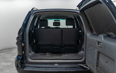 Toyota Land Cruiser Prado 120 рестайлинг, 2006 год, 2 075 000 рублей, 22 фотография