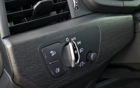 Audi A4, 2016 год, 1 990 000 рублей, 12 фотография