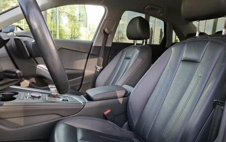 Audi A4, 2016 год, 1 990 000 рублей, 13 фотография