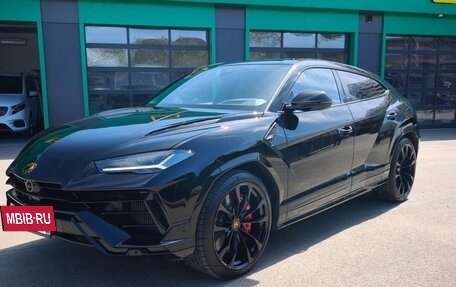 Lamborghini Urus I, 2023 год, 33 000 000 рублей, 2 фотография