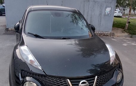 Nissan Juke II, 2011 год, 950 000 рублей, 7 фотография