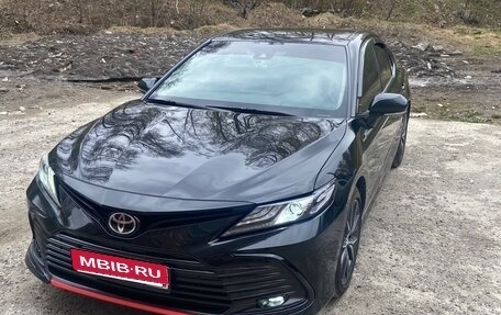 Toyota Camry, 2023 год, 4 100 000 рублей, 1 фотография