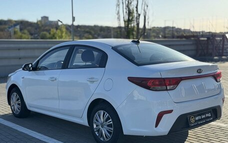 KIA Rio IV, 2020 год, 840 000 рублей, 4 фотография