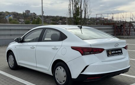 Hyundai Solaris II рестайлинг, 2020 год, 860 000 рублей, 4 фотография