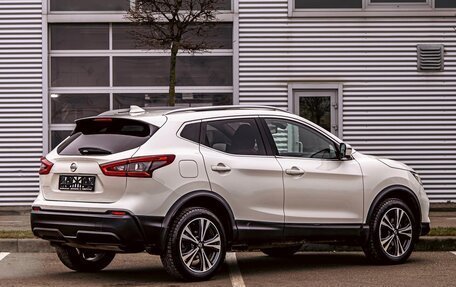 Nissan Qashqai, 2022 год, 2 395 000 рублей, 6 фотография