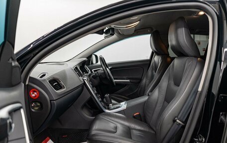 Volvo V60 I, 2011 год, 1 350 000 рублей, 6 фотография