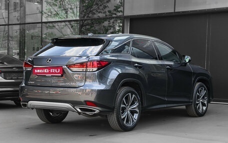 Lexus RX IV рестайлинг, 2021 год, 6 070 000 рублей, 4 фотография