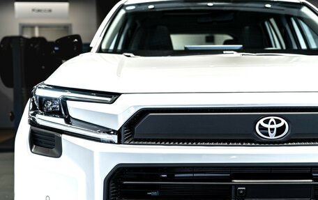 Toyota RAV4, 2026 год, 4 650 000 рублей, 10 фотография