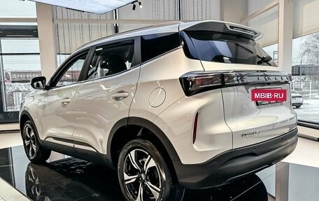 Chery Tiggo 4 I рестайлинг, 2025 год, 2 395 000 рублей, 8 фотография