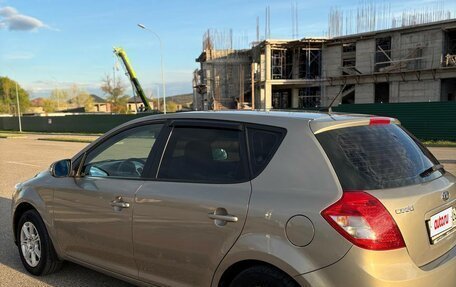 KIA cee'd I рестайлинг, 2010 год, 800 000 рублей, 3 фотография