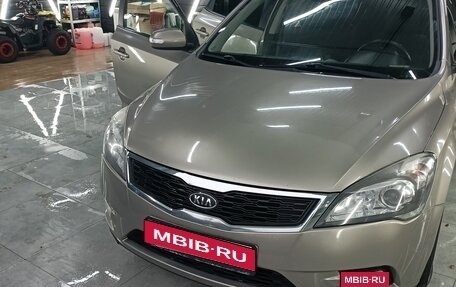 KIA cee'd I рестайлинг, 2010 год, 800 000 рублей, 17 фотография