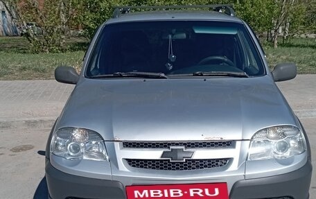 Chevrolet Niva I рестайлинг, 2009 год, 410 000 рублей, 7 фотография