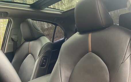Toyota Camry, 2023 год, 4 100 000 рублей, 8 фотография