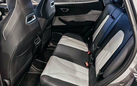 Chery Tiggo 4 I рестайлинг, 2025 год, 2 039 000 рублей, 11 фотография