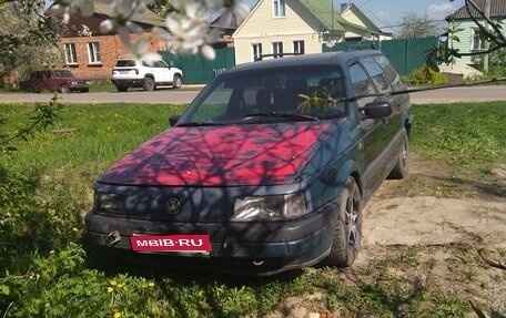 Volkswagen Passat B3, 1988 год, 110 000 рублей, 1 фотография